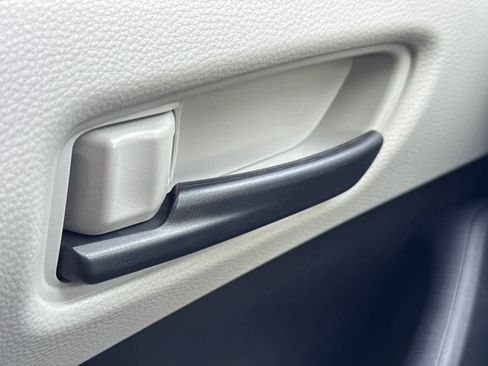 Used 2022 Toyota Corolla LE image 24