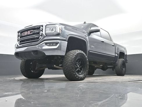 Used 2018 GMC Sierra 1500 SLT w/ Texas SLT Premium Package AWD/4WD image 16
