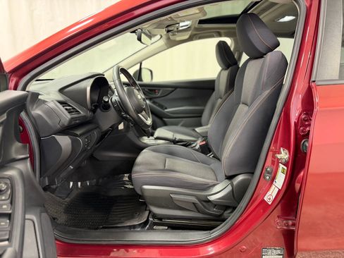 Used 2019 Subaru Crosstrek 2.0i Premium image 13