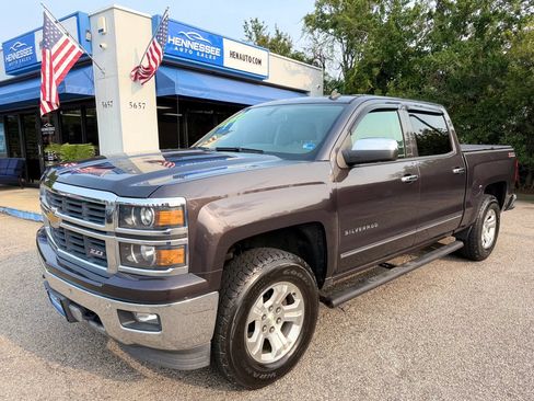 Used 2014 Chevrolet Silverado 1500 LTZ Z71 w/ LTZ Plus Package AWD/4WD image 26