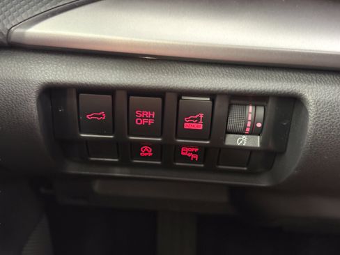 Used 2021 Subaru Forester Premium w/ Popular Package #1 AWD/4WD image 21