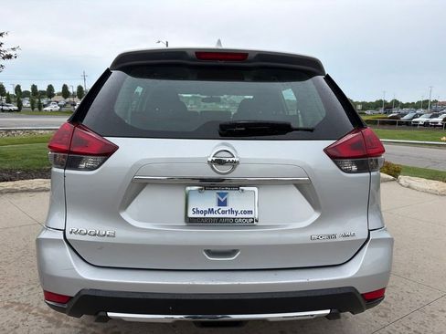 Used 2018 Nissan Rogue S AWD/4WD image 11