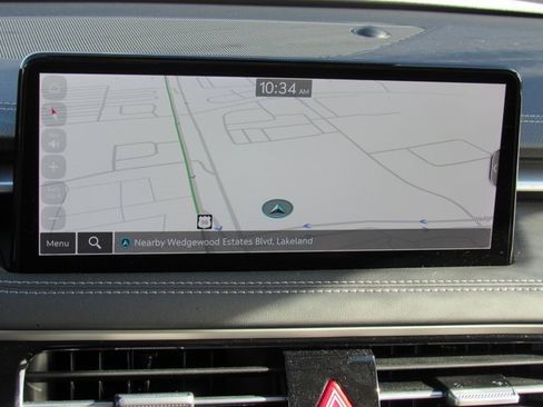 Used 2025 Genesis G70 2.5T image 14