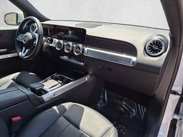 Used 2022 Mercedes-Benz GLB 250 image 21