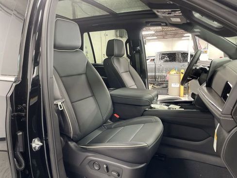 New 2026 Chevrolet Tahoe Premier w/ Sun And Tow Package AWD/4WD image 27