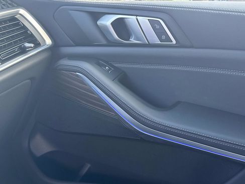 Certified 2025 BMW X5 xDrive50e w/ Parking Assistance Package image 20