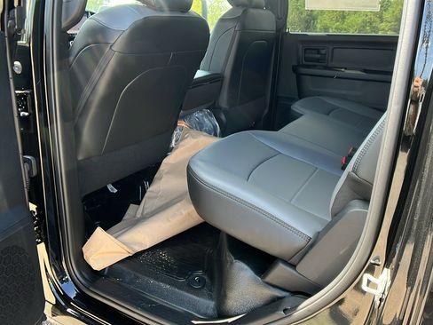 New 2026 RAM 4500 Tradesman w/ Chrome Appearance Group image 20