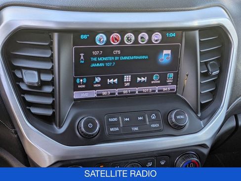 Used 2017 GMC Acadia SLT image 24