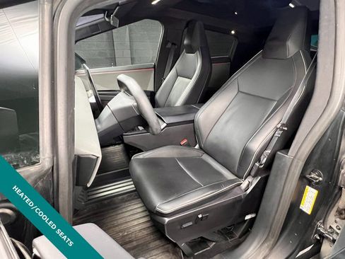 Used 2024 Tesla Cybertruck AWD Crew Cab image 3