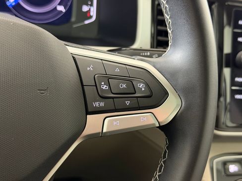 Used 2022 Volkswagen Atlas SE image 30