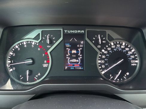 Used 2024 Toyota Tundra SR5 w/ SR5 Convenience Package AWD/4WD image 21