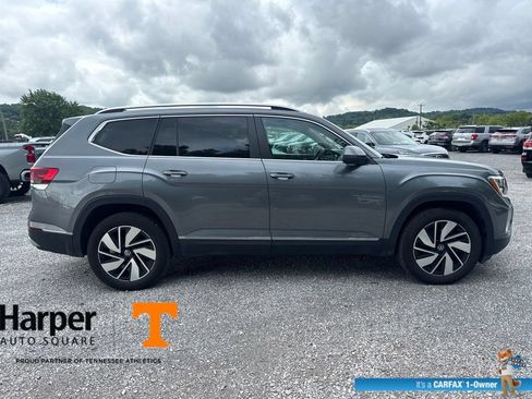 Used 2024 Volkswagen Atlas SEL AWD/4WD image 6