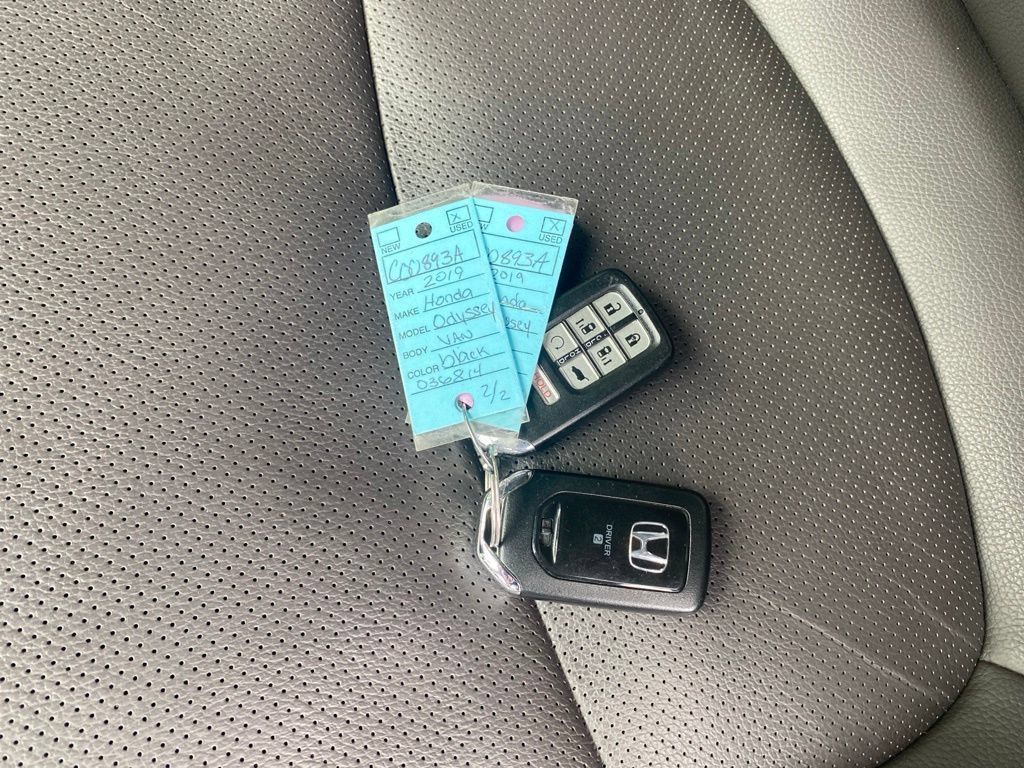Used 2019 Honda Odyssey Elite image 9