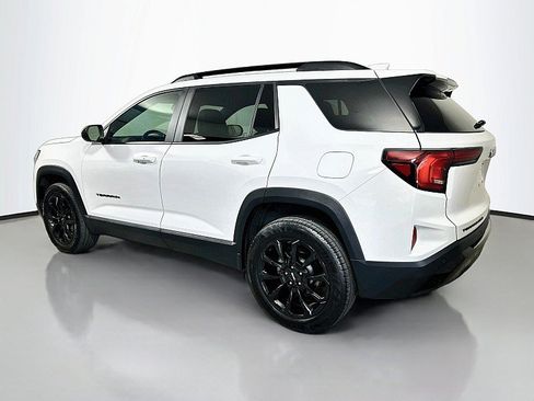 Used 2026 GMC Terrain Elevation w/ Elevation Premium Package AWD/4WD image 5
