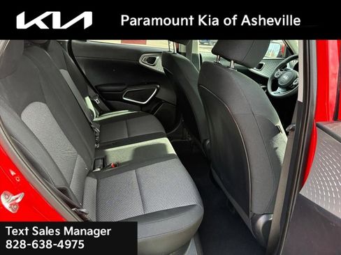 Used 2020 Kia Soul LX image 17