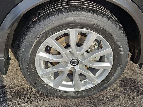 Certified 2022 Nissan Rogue Sport S image 8