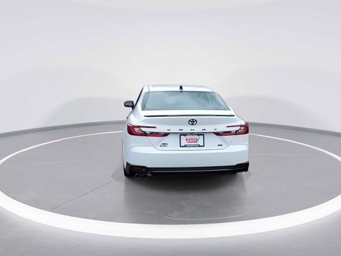 New 2026 Toyota Camry Hybrid AWD/4WD image 7
