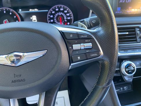 Used 2019 Genesis G70 2.0T Advanced RWD image 58