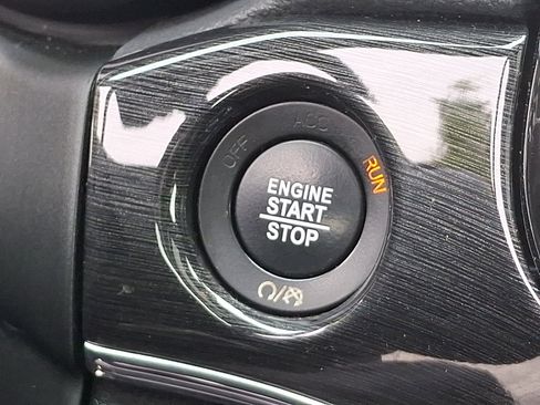 Certified 2021 Jeep Grand Cherokee Trailhawk w/ Trailhawk Luxury Group image 25