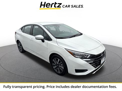 Used 2025 Nissan Versa SV FWD image 1