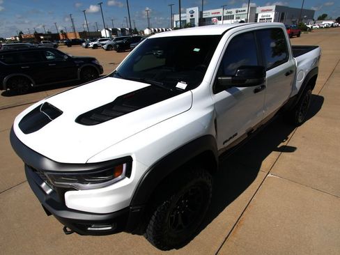 Used 2026 RAM 1500 RHO w/ RHO Level 1 Equipment Group AWD/4WD image 23