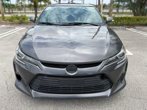 Used 2014 Scion tC FWD image 10