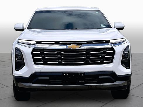 Used 2026 Chevrolet Equinox LT w/ Convenience Package II FWD image 5
