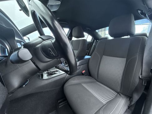 Used 2023 Dodge Charger SXT image 10
