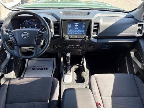 Used 2022 Nissan Frontier SV image 10