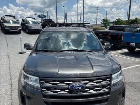 Used 2019 Ford Explorer XLT w/ Equipment Group 202A AWD/4WD image 2