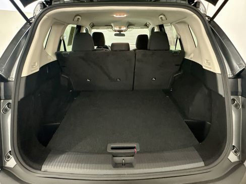 Used 2023 Nissan Rogue S AWD/4WD image 29