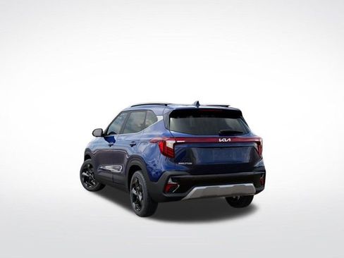 Certified 2026 Kia Seltos EX w/ EX Sunroof Package image 7