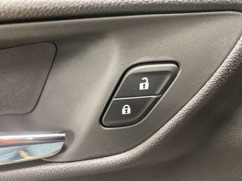 New 2026 Chevrolet Trax RS w/ Driver Confidence Package FWD image 25