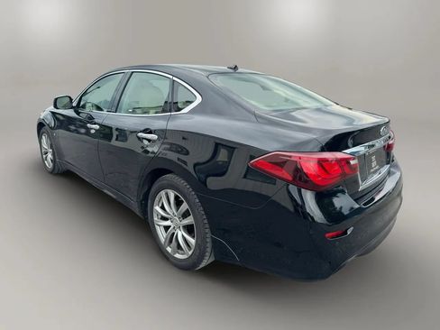 Used 2015 INFINITI Q70 3.7 RWD image 8