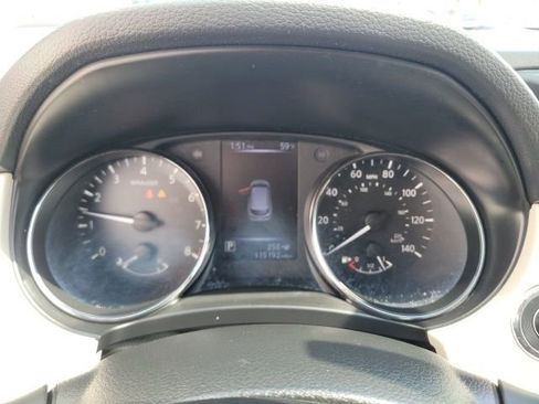 Used 2018 Nissan Rogue Sport SV AWD/4WD image 19