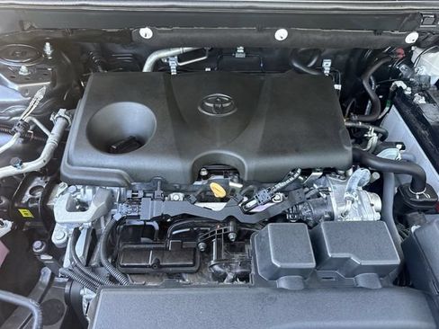 Used 2025 Toyota RAV4 LE FWD image 32