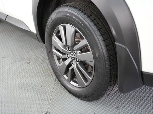 Used 2022 Nissan Pathfinder SV w/ SV Premium Package AWD/4WD image 59