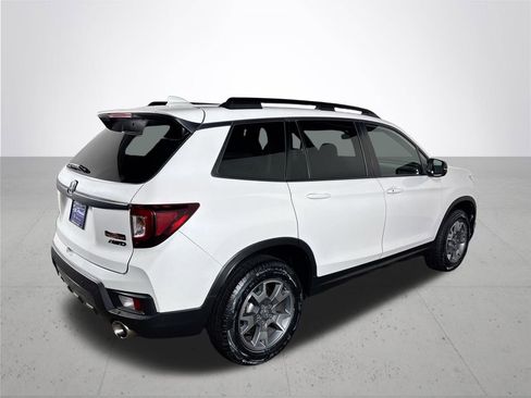 Used 2023 Honda Passport TrailSport image 6