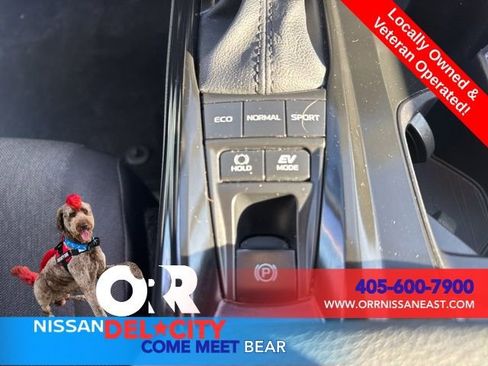 Used 2025 Toyota Camry LE FWD image 25