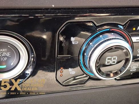 Used 2024 GMC Sierra 1500 Elevation image 27