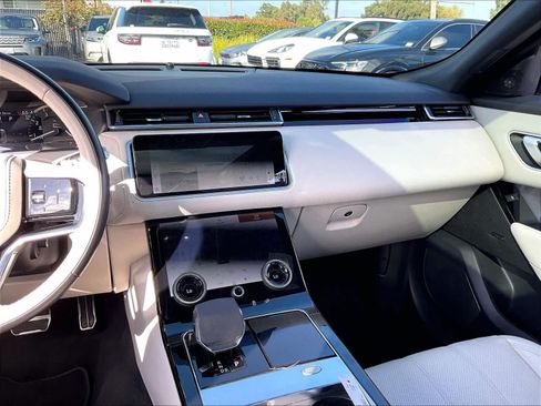 Used 2023 Land Rover Range Rover Velar R-Dynamic S AWD/4WD image 8