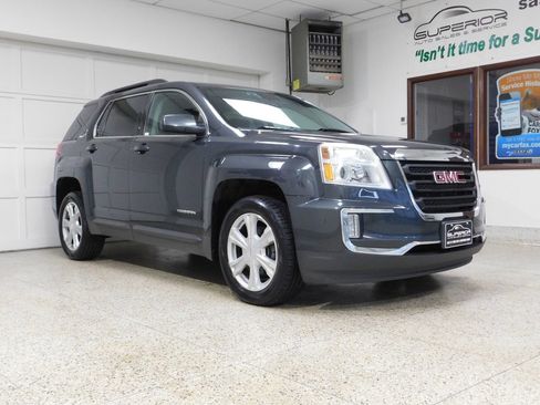 Used 2017 GMC Terrain SLE w/ Convenience Package AWD/4WD image 6