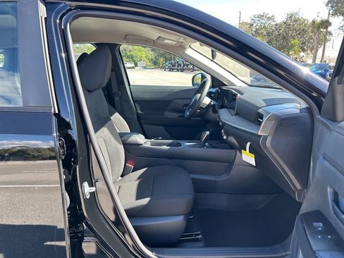 New 2026 Nissan Kicks S image 39