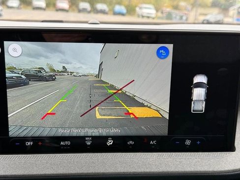 New 2025 Ford Maverick XLT image 13