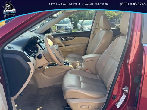 Used 2015 Nissan Rogue SL w/ SL Premium Package image 10