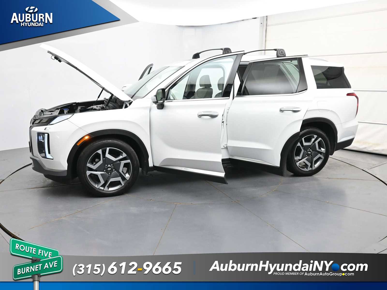 Certified 2024 Hyundai Palisade Limited AWD/4WD image 40