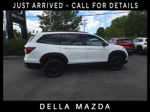 Used 2022 Honda Pilot TrailSport image 8