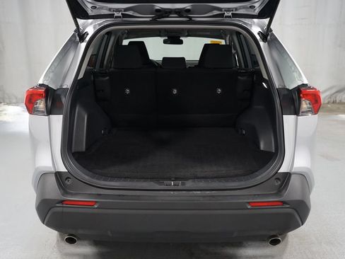 Certified 2025 Toyota RAV4 LE AWD/4WD image 32