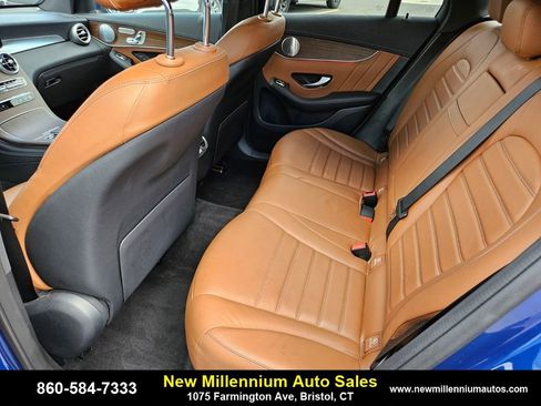 Used 2020 Mercedes-Benz GLC 43 AMG 4MATIC image 16