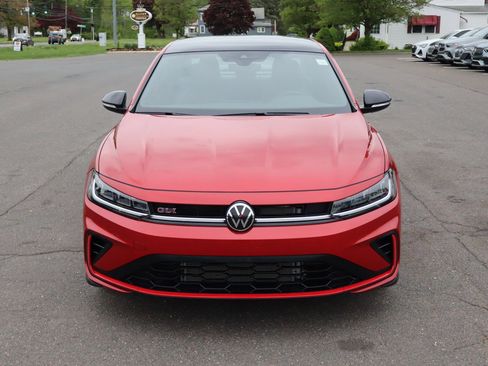 Used 2025 Volkswagen Jetta GLI Autobahn w/ GLI Black Package FWD image 2